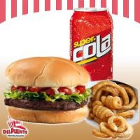 Hamburguesa y gaseosa